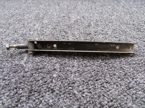 37511-035 Piper PA34-200T Cowl Flap Actuation Channel Bracket