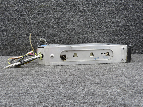 069-1019-00 King Radio KX-175B Nav-Com Radio with Tray & Mods (14V)