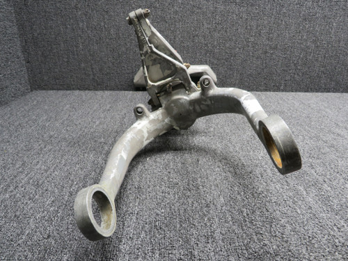 31767-000 (Use: 31767-002) Piper PA23-250 Nose Landing Gear Strut Assembly