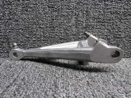 35-825193-1 (Cast: 35-825193) Beechcraft Lower Torque Knee (Bead Blasted)
