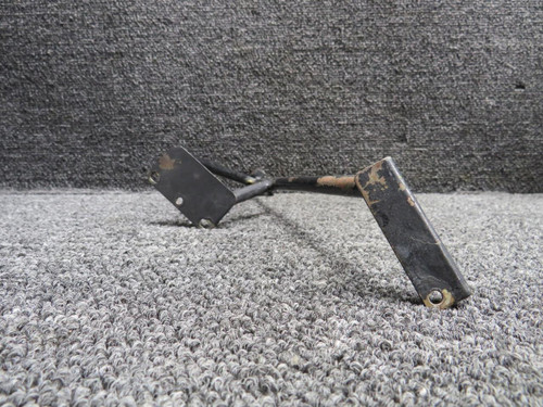 Piper Aircraft Parts 81662-002 Piper PA-31T Start-Stop Control Bracket 