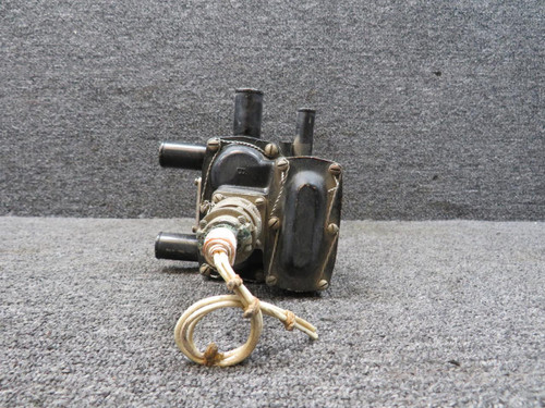 Bendix Airplane Parts & Equipment 1532-3 Bendix Style A De-Icer Distributor Valve with Connector (Volts: 28) 
