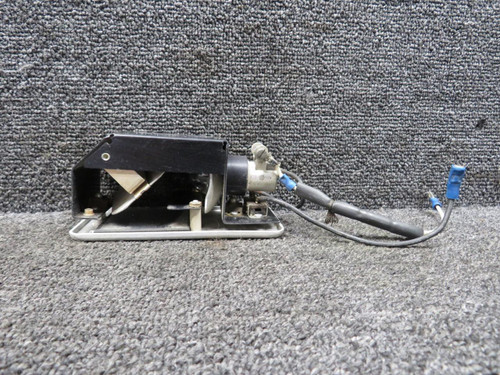 Grimes 10-0115-4 Grimes Reading Light Assembly (28V) 