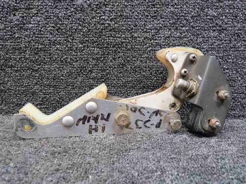 1541055-1, 1541053-1 Cessna 337 Main Gear Uplock Pawl Assembly LH w Switch