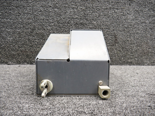 MXP138-2 Flight Crew Mask Stowage