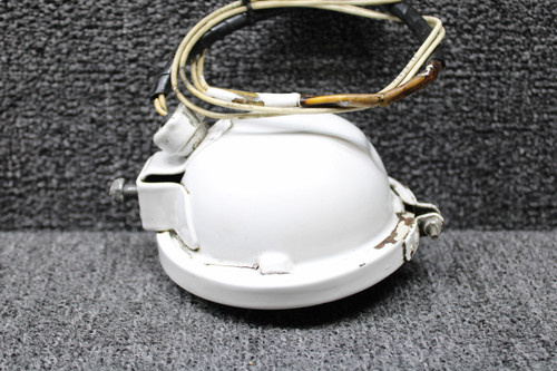 AN3176-1 (Alt: MS27432-1) Swearingen SA226-T(B) Taxi Light Assembly