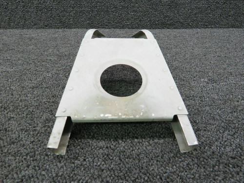 96269-000 Piper PA34-200T Cover Stabilizer Trim Mount with Bracket