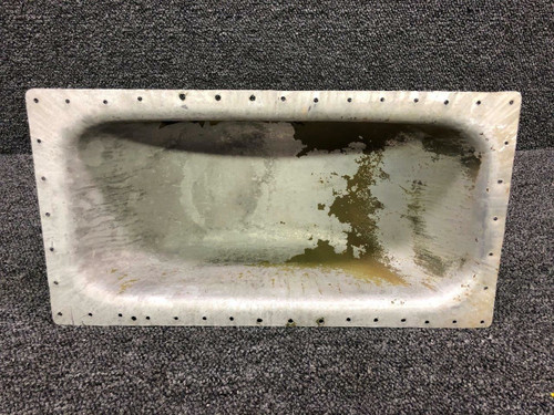 1213181-2 Cessna T210 Wheel Cover Nose