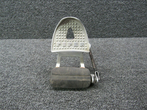 63485-002, 79430-000 Piper Toe Brake Pedal Outbd LH w Clevis