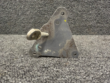 35-600002 (Use: 35-600002-6) Beech M35 Support Elevator Inbd Hinge w Rod