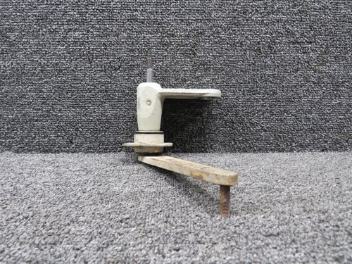 5045001-3 Cessna 310L Main Gear Door Actuator Crank Assembly LH