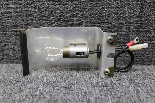 0700616-1 Cessna 210L Courtesy Light Assembly (Plug Style Connector) (No Cover)