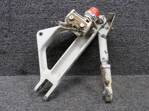 20767-003 Piper PA24-180 Main Gear Upper Side Brace Assembly RH w Switch, Link