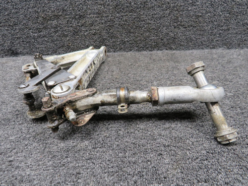 67025-006 Piper PA34-200 Main Gear Truss Link Assembly with Link RH