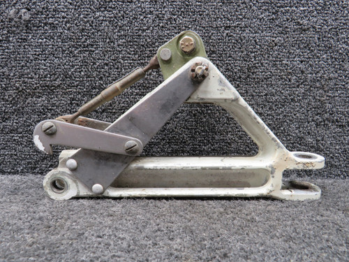 67025-006 Piper PA34-200 Main Landing Gear Truss Assembly RH (No Link or Switch)