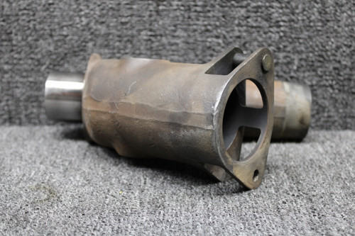 1241610-4 (Use: 1241610-8) Cessna 210L Main Gear Pivot Assy LH or RH (Pitting)