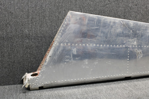 1231001-8 (Use: 1231001-10) Cessna 210L Rudder Assembly (No Cap)