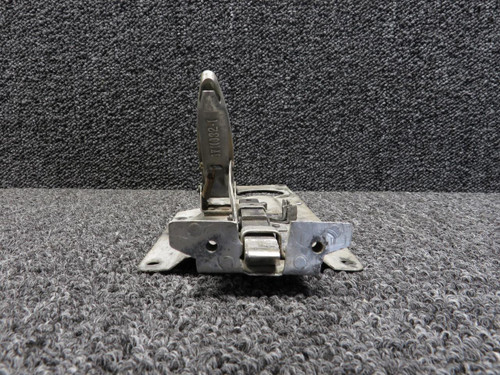 Cessna Aircraft Parts 0711032-2 Cessna 185 Cabin Door Latch 