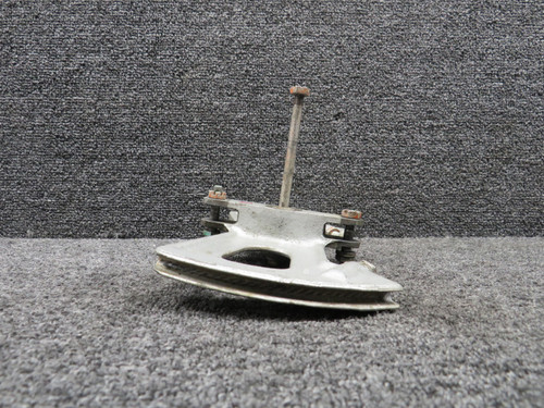 35-524187-2 Beechcraft 35 Aileron Control Quadrant
