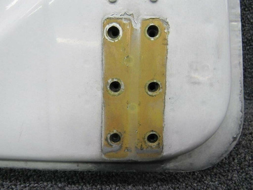 47529-031 Piper PA-31T RH Main Gear Door INBD w/out Hinges