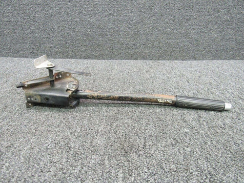 67582-002 / 63782-004 Piper PA28R-200 Flap Handle and Lever Assembly