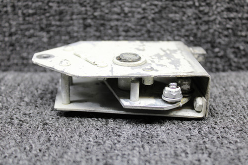 196566 Bellanca 17-30 Cabin Door Latch Assembly Lower