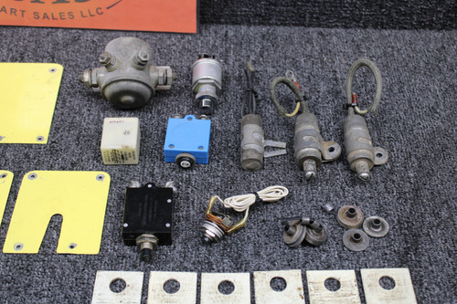 Bellanca 17-30 Goodie Bag with Sun Visor, Access Panels, Switches, etc