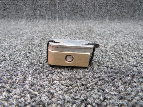 1511436-8 Cessna T337G Adapter Cabin Door Stuard