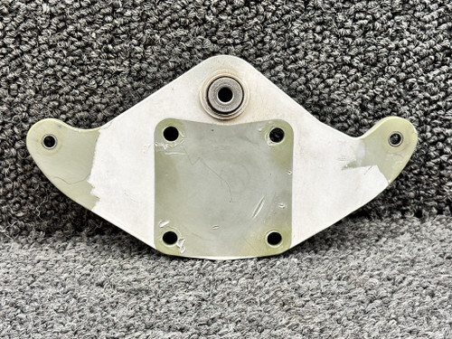 0534128-1 (Alt: 0534128-2) Cessna 172S Rear Elevator Bellcrank