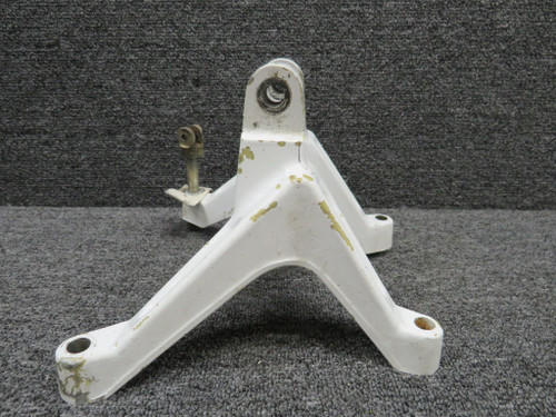 2543004-6F Cessna T303 Nose Gear Actuator Fitting