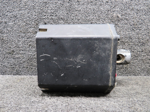 RCA20-K5048-01 (Alt: C661001-0201) R.C. Allen Horizon Gyro Indicator (Core)