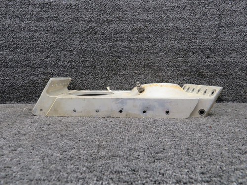 1241607-30 Cessna 172RG Main Landing Gear Inboard Support Assembly RH