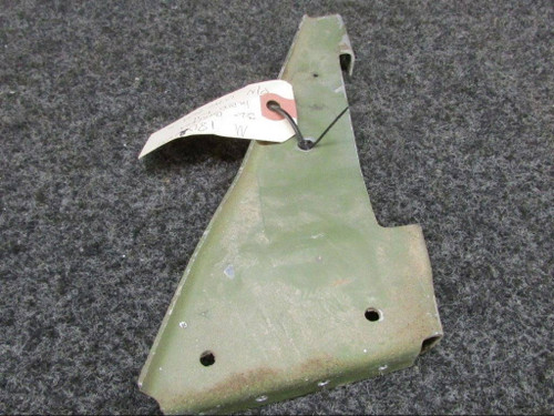 0712309-5 Cessna 185 Bracket Inbd LH (SA)