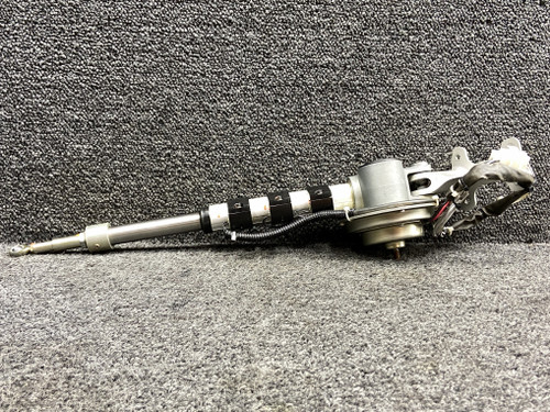 11787-003, 20146-001 Cirrus SR22 Flap Actuator Assembly with Bracket