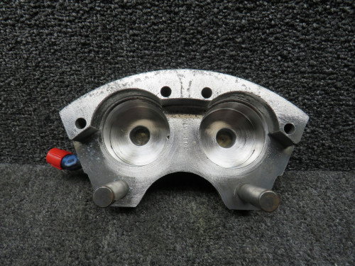30-233B (Alt: 17122-103) Cleveland Main Gear Brake Caliper Assembly