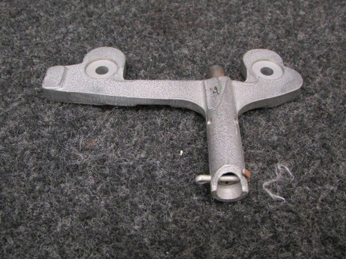 B-1353 Bracket Start Lock Assembly (SA)