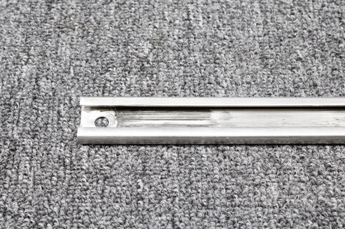 95507-005 Piper PA32-301T Door Holder Assembly