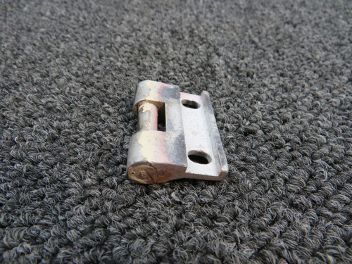 1511434-1 Cessna T337G Catch Cabin Door