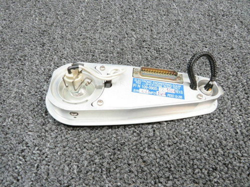 109-0900-72-102A PSU Front Right Finish Norm (SA)