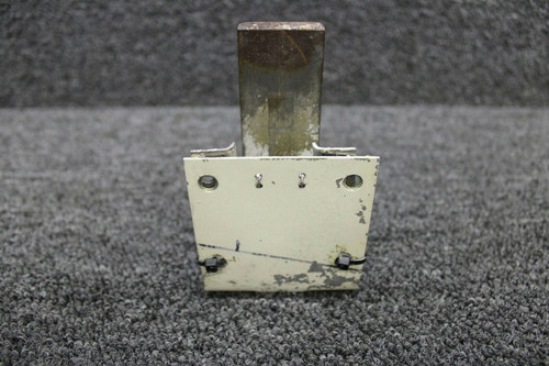 79515-003 Piper PA32RT-300T Cabin Door Latch Assembly Forward