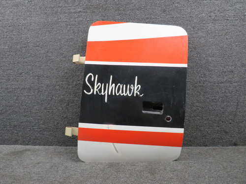 0711101-33 Cessna 172L Baggage Door Assembly Minus Latch (Worn) (Striped)