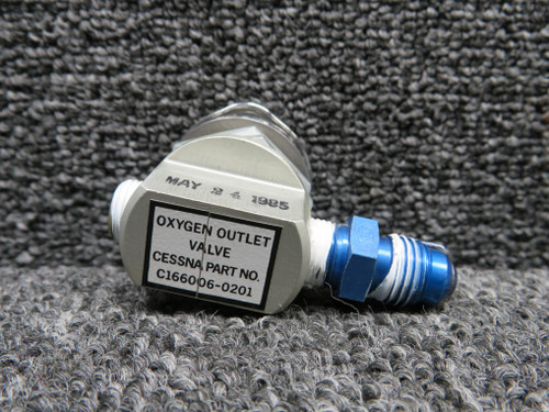 C166006-0201 (Use: 9912057-15) Cessna Citation T210N Oxygen Outlet Valve, Lid
