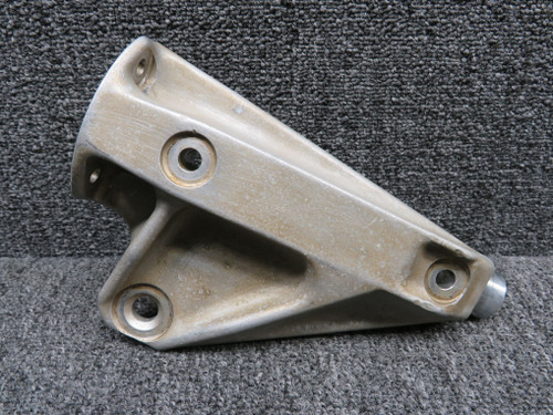 1241004-1 (Cast: 1241004-497) Cessna 210 Main Gear Saddle LH (Wear)