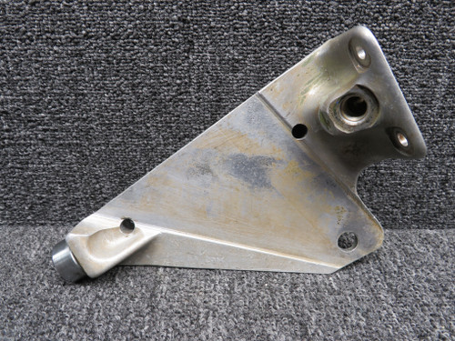 1241004-1 (Cast: 1241004-497) Cessna 210 Main Gear Saddle LH (Wear)