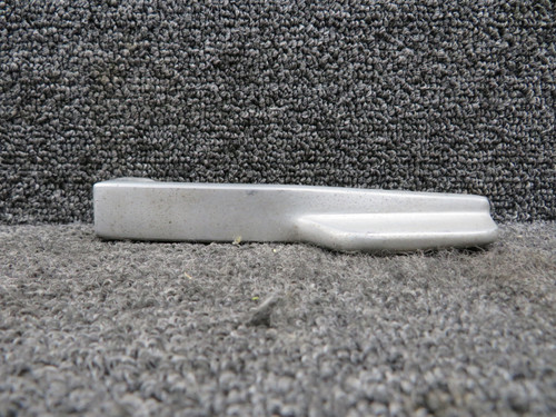 0811490-88 (Use: 5111559-3) Cessna Cabin Door Handle (Slight Surface Corrosion)