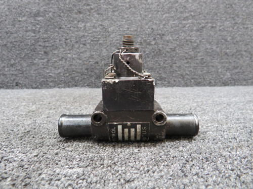 21253-3 The Aro Corp. Pressure Control Valve (Damaged Body)