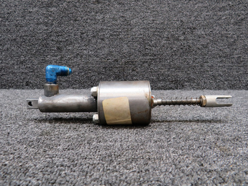 169-380006 Beechcraft 23 Master Brake Cylinder (Minor Rust)