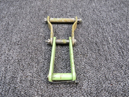 0862101-27, 0862101-7 Cessna 421B Flap Link Assembly Inboard and Outboard Mid
