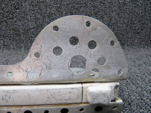 0851781-35 (Use: H966-1) Cessna 421B Latch Assembly Baggage Nacelle (White)