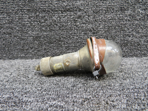 C622001-0102 Cessna Light Assembly (Worn, Missing Retainer Screws)